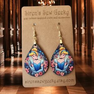 Cinderella Disney Princess earrings